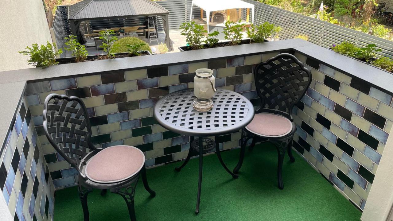 City Luxus Appartement Naehe Koeln Messe - Lanxess Arena Екстериор снимка