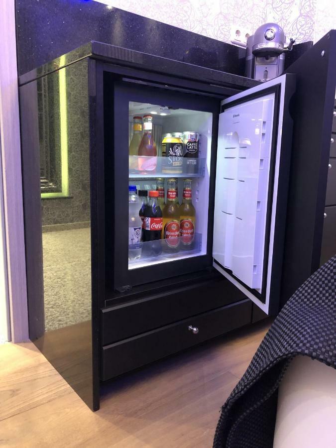 City Luxus Appartement Naehe Koeln Messe - Lanxess Arena Екстериор снимка