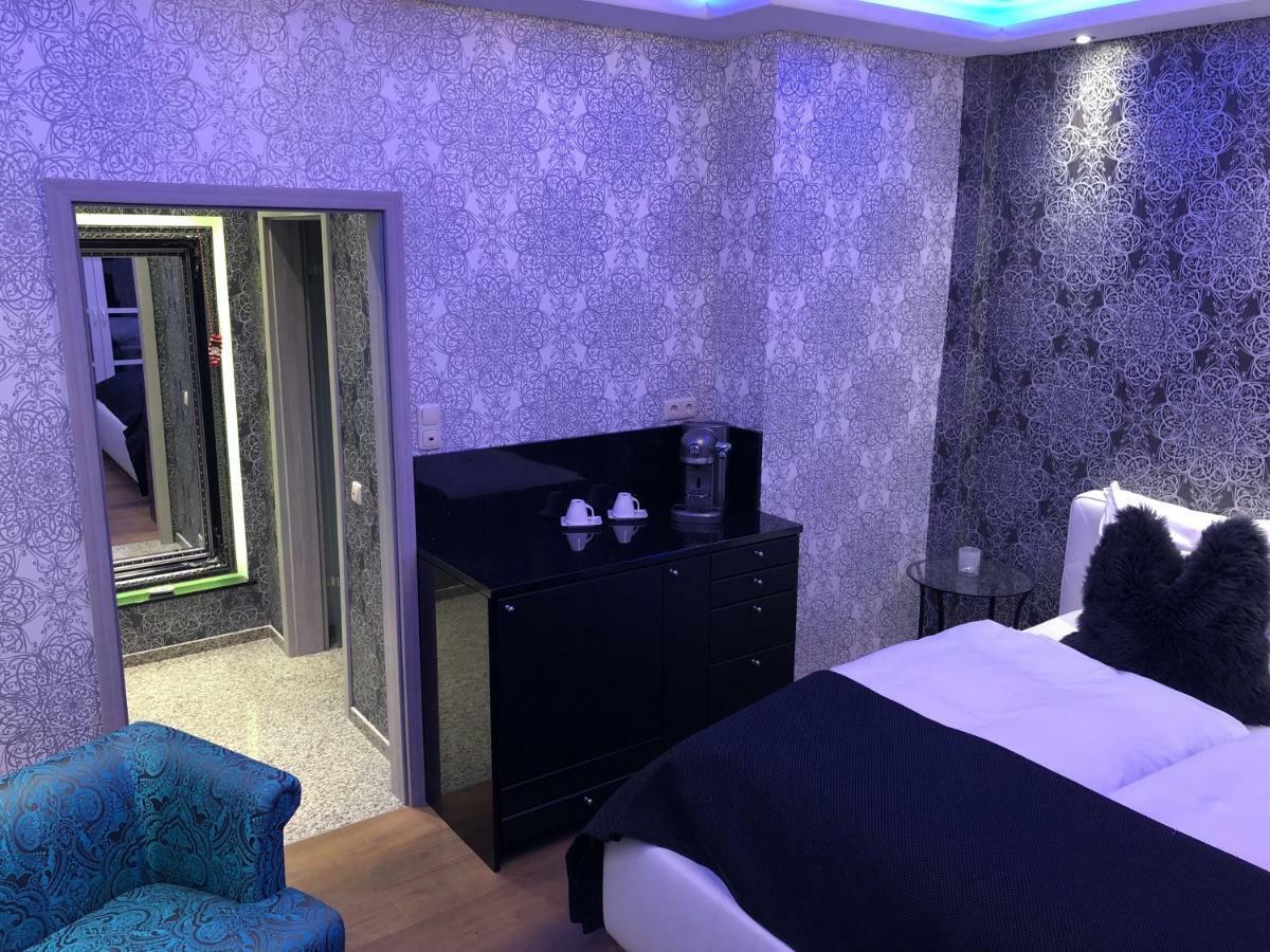 City Luxus Appartement Naehe Koeln Messe - Lanxess Arena Екстериор снимка